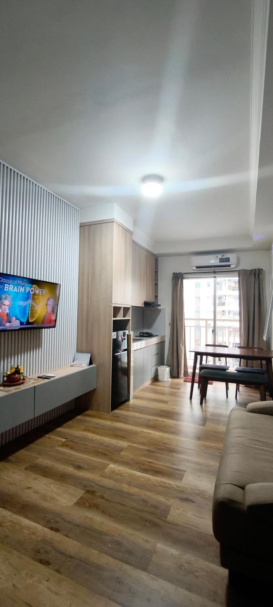 Classy! 2Br Apartment - Modern Comfort In West Jakarta Cbd Ngoại thất bức ảnh